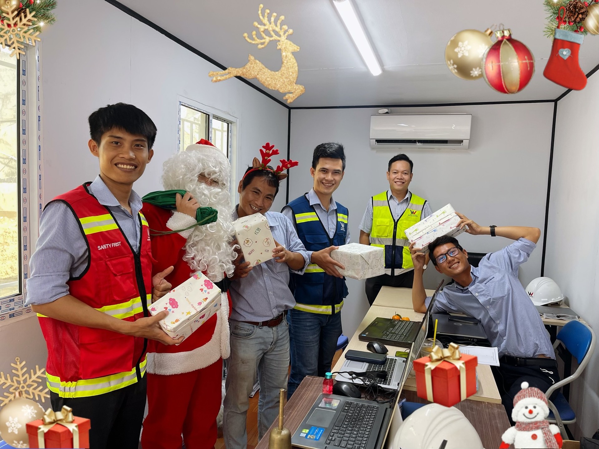 Christmas atmosphere comes to HYATT BA SON SAIGON